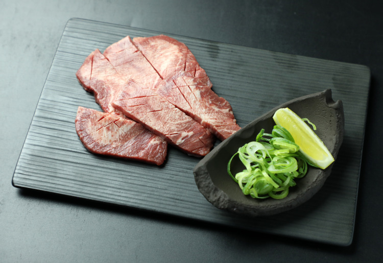 ■タン・コーネ